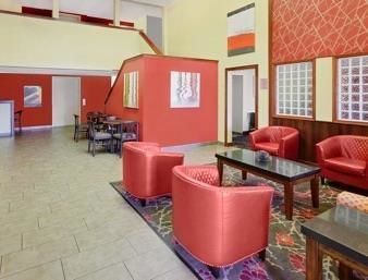 Super 8 By Wyndham Mt. Pleasant 2*